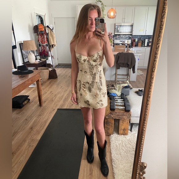 Meet your Posher, Hannah - Picture 11 of 12